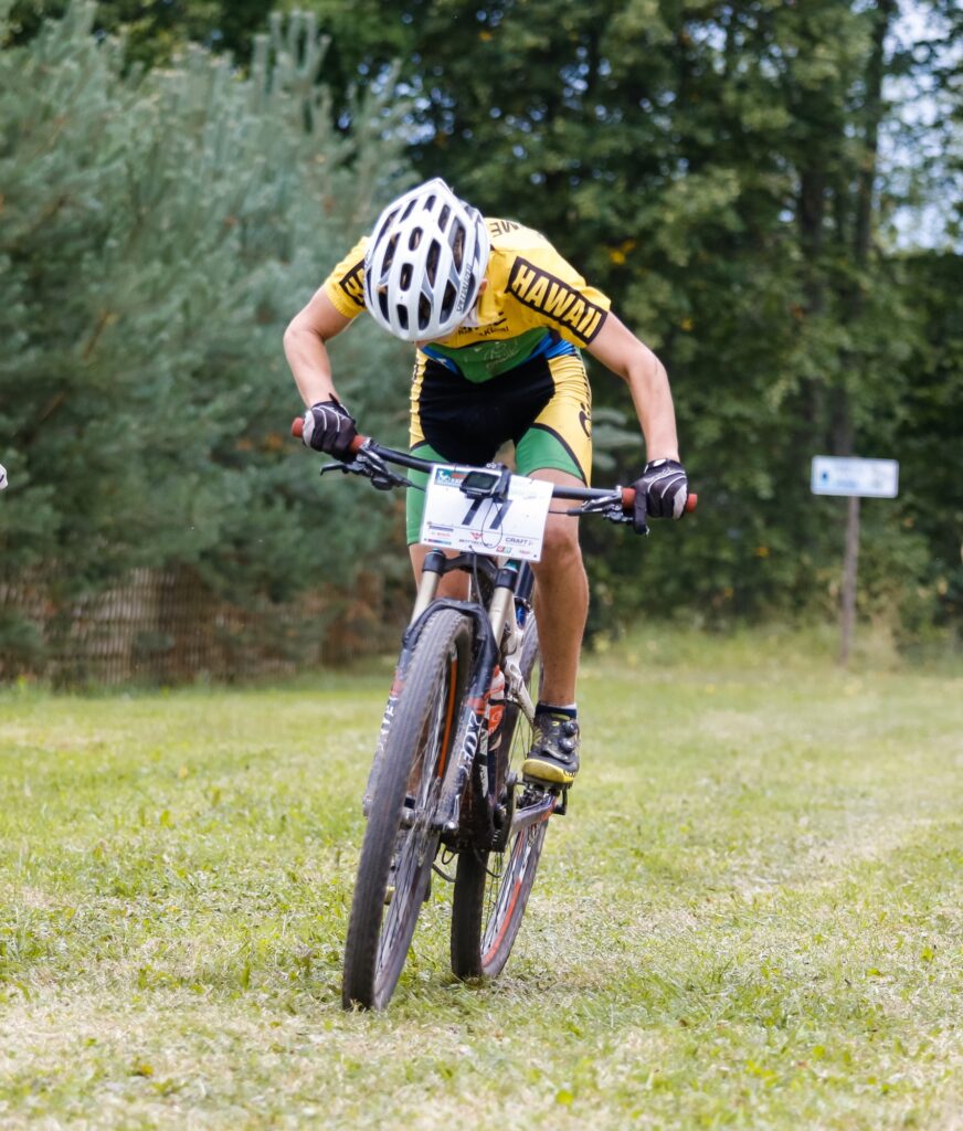 Markus Välja onHover